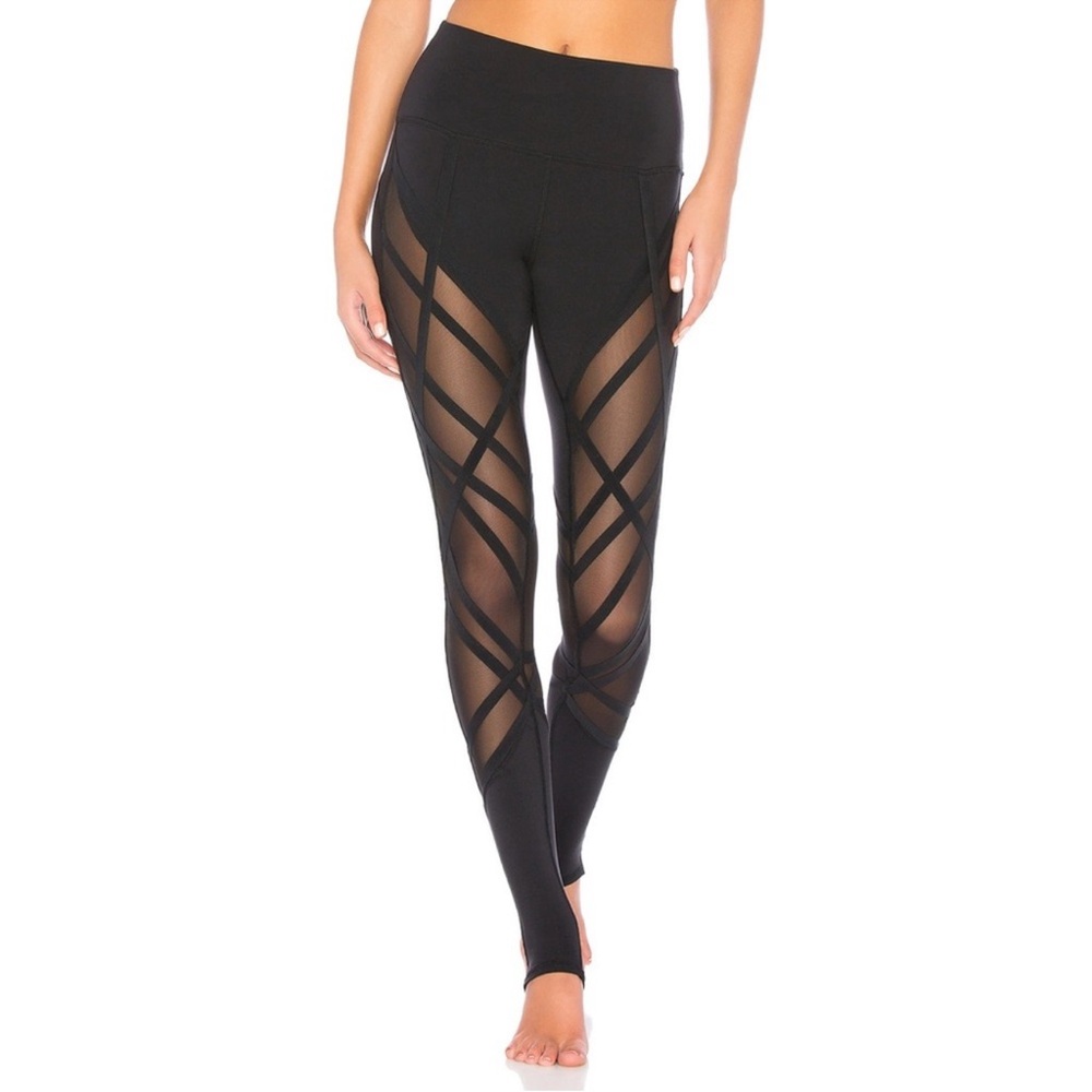 ALO Yoga Black Mesh Leggings XS NWOT 🖤